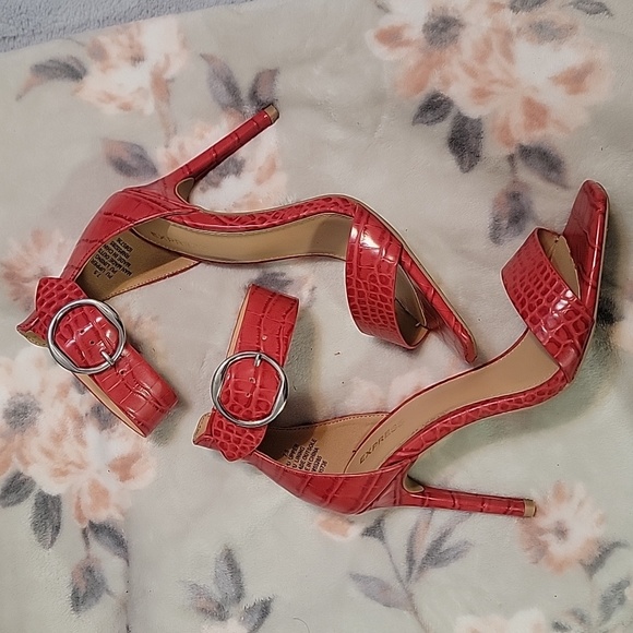 Express Snake Print Heels - Picture 1 of 6